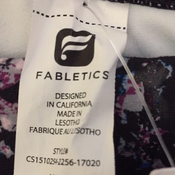 NWT fabletics Salad Capri leggings size xs new - Picture 6 of 11